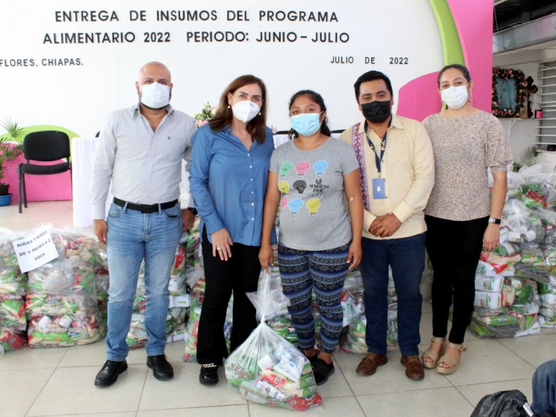 DIF Villaflores Entrega Insumos del Programa Alimentario.