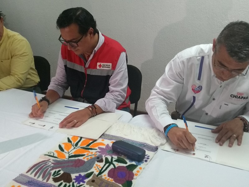 DIF y Cruz Roja firman convenio de colaboración