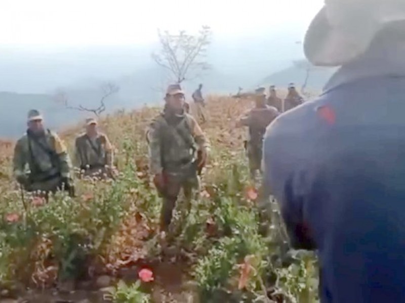 Difunden vídeo de campesinos encarando a militares en Totolapan