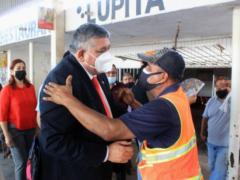 Dignifica Luis Fuentes ingresos de jubilados y pensionados de Ayuntamiento