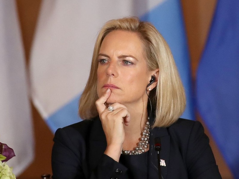 Dimite Nielsen, Trump anuncia nuevo secretario de Seguridad