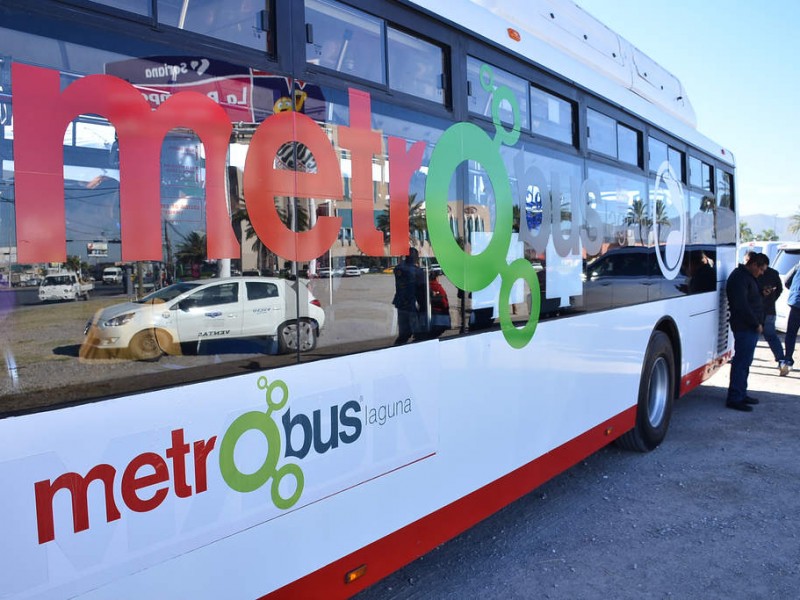 Diputado Federal asegura que el Metrobús Laguna quebrará