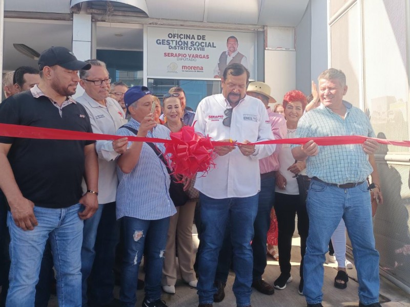 Diputado Serapio Vargas inaugura oficina de gestoría social