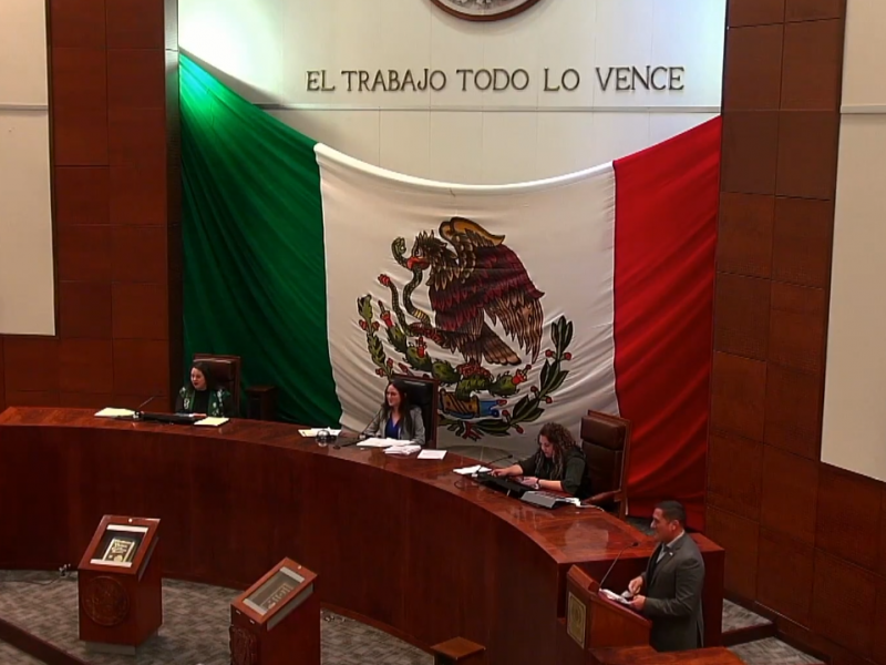 Diputados buscan conservar Secretaría del Zacatecano Migrante