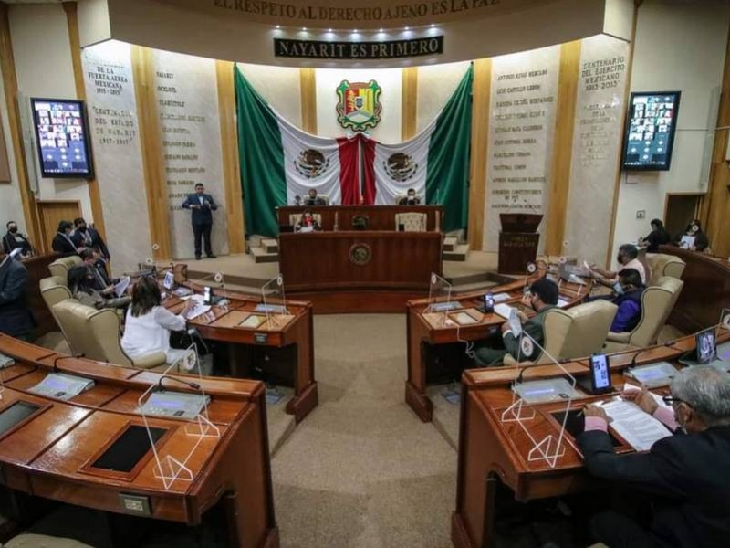 Diputados de Morena no han pedido licencia