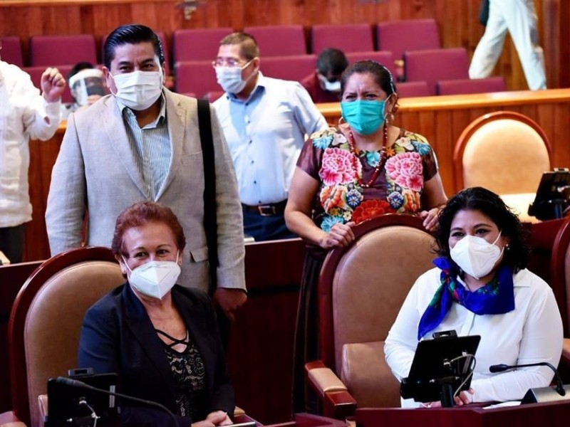 Diputados exhortan a autoridades atención inmediata a la emergencia sanitaria