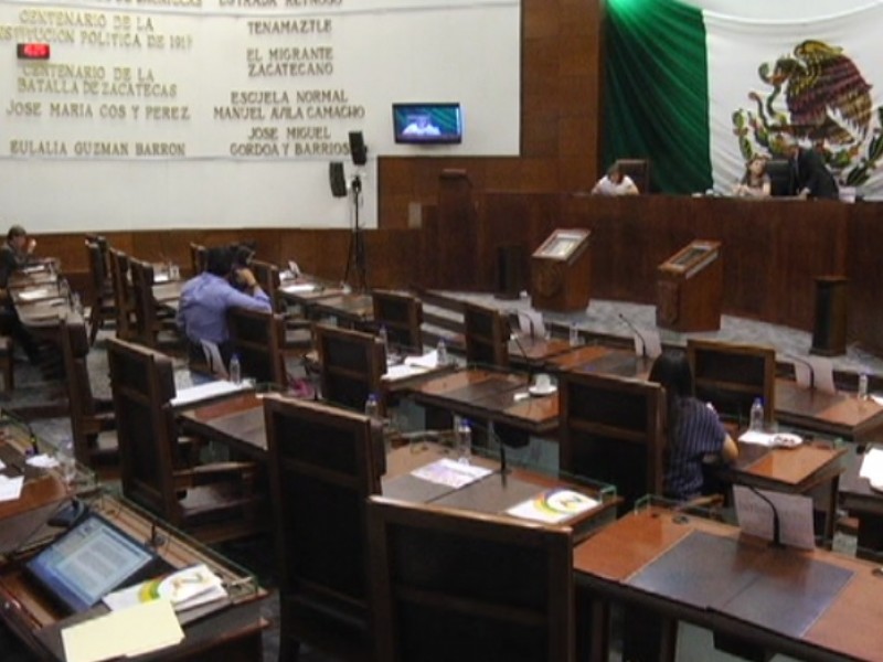 Diputados rompen quorum, no votan enajenación de inmueble