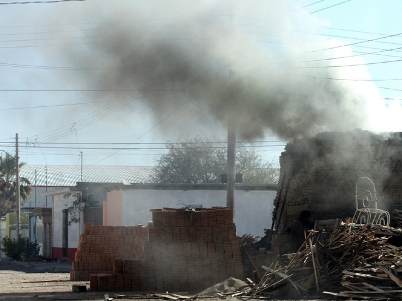 Dirección de Medio Ambiente derribará 50 ladrilleras. Contaminación enferma.