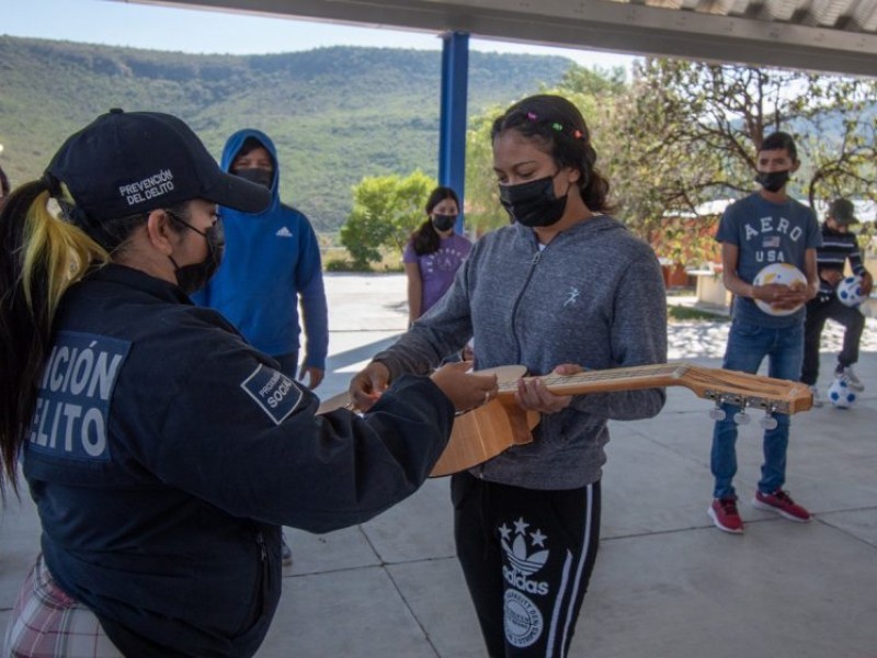 Dirección de prevención del delito de El Marqués fomenta paz