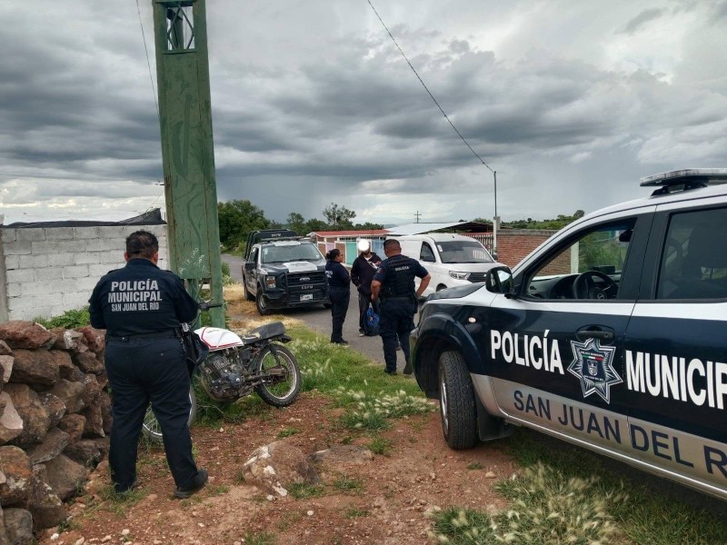 Director de tránsito detenido sigue en cargo tras multa y arresto