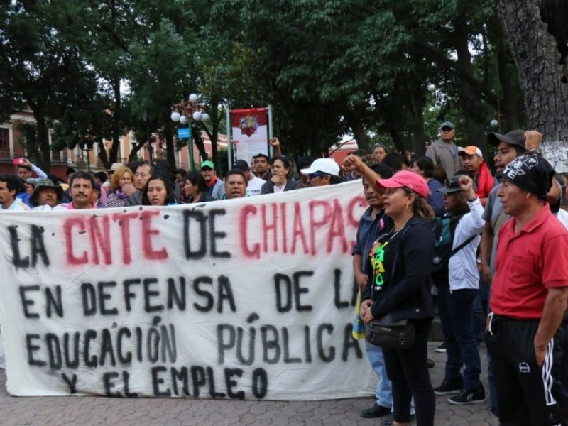 Dirigentes de la CNTE en Chiapas se quedan sin sueldos