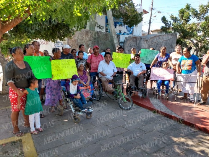 Discapacitados denuncian discriminación gubernamental