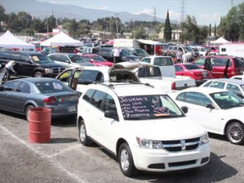 Disminución de poder adquisitivo, oportunidad para agencias de autos seminuevos