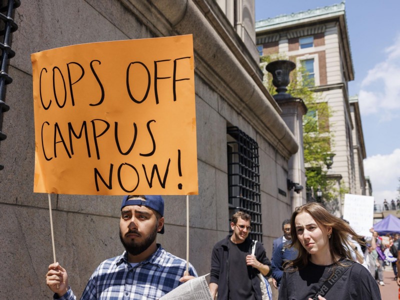 Disparo en desalojo en Universidad de Columbia fue accidental: policía