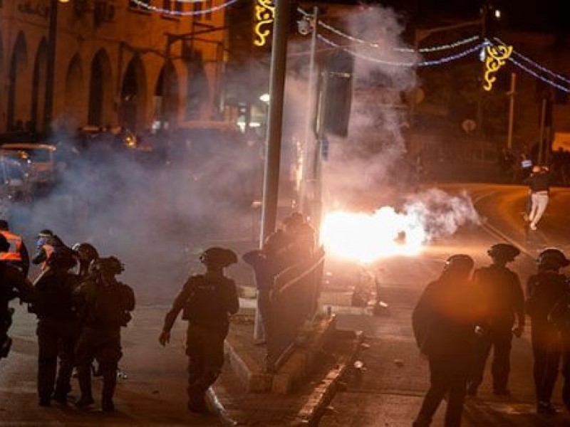 Disturbios en Jerusalén. Fuerzas israelíes irrumpieron en Mezquita