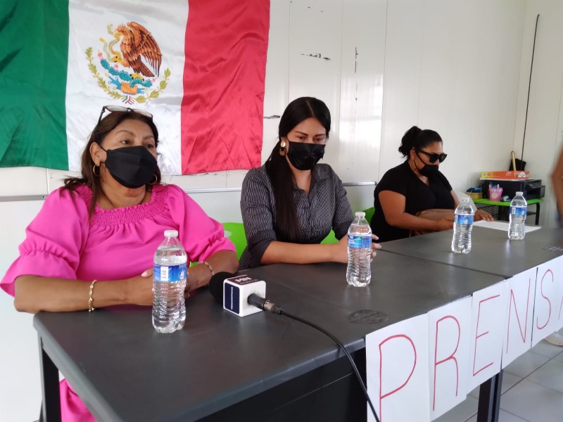 Docentes de secundaria Guadalupe Hernán están siendo desplazados,exigen justicia
