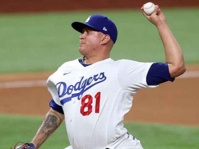 Dodgers se llevó el primero; Víctor González vio acción