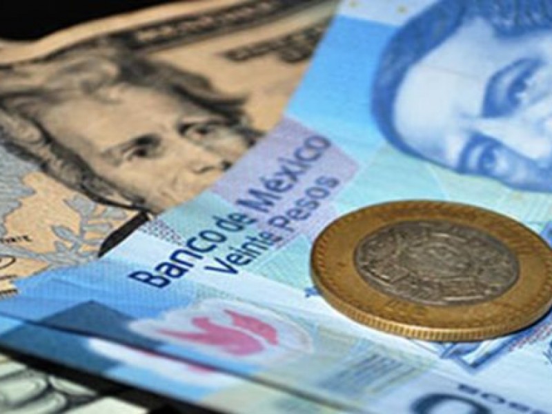 Dólar a la venta en 21.06 pesos