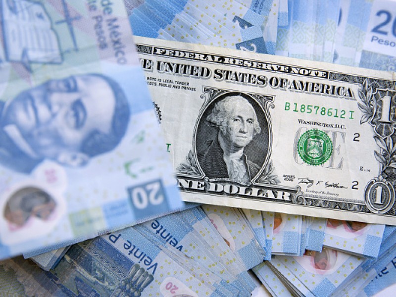 Dólar se vende en 20.81 pesos en bancos