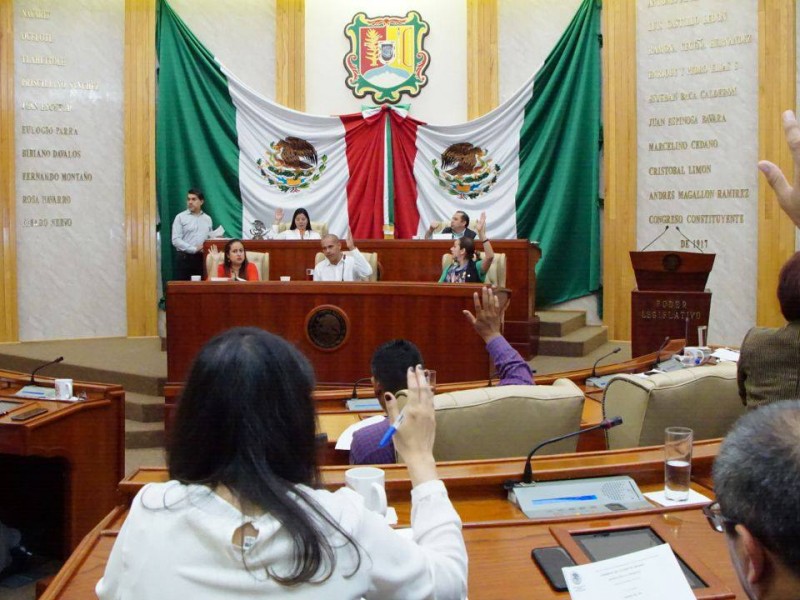 Domingo, arranca tercer año de actividades legislativas