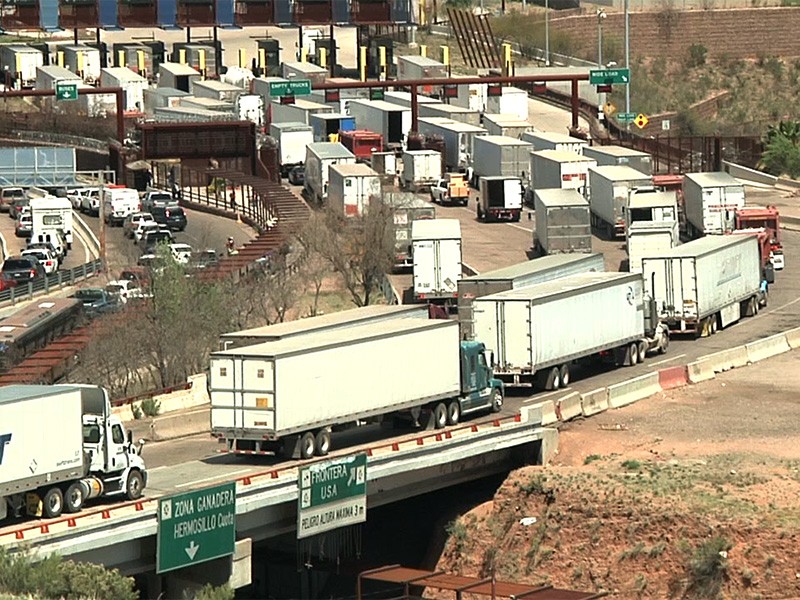 Domingos estará cerrado acceso comercial en garita Mariposa