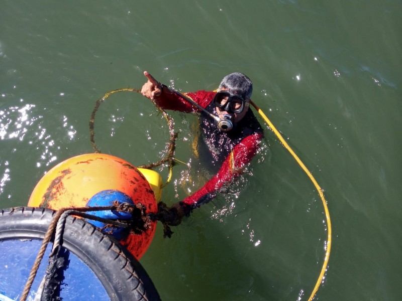 Don Carlos,más de 30 años dedicado al buceo en Topolobampo