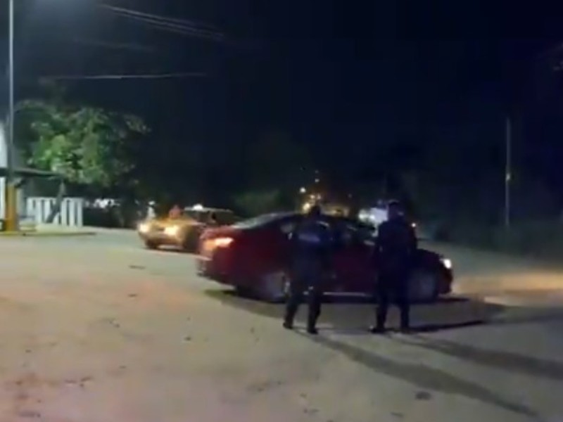 Dos albañiles mueren en choque de motocicleta contra urbano en Tuxtepec