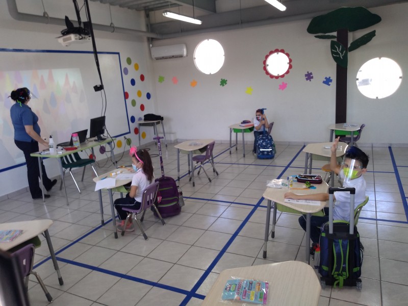 Dos escuelas particulares de Hermosillo regresan a clases presenciales