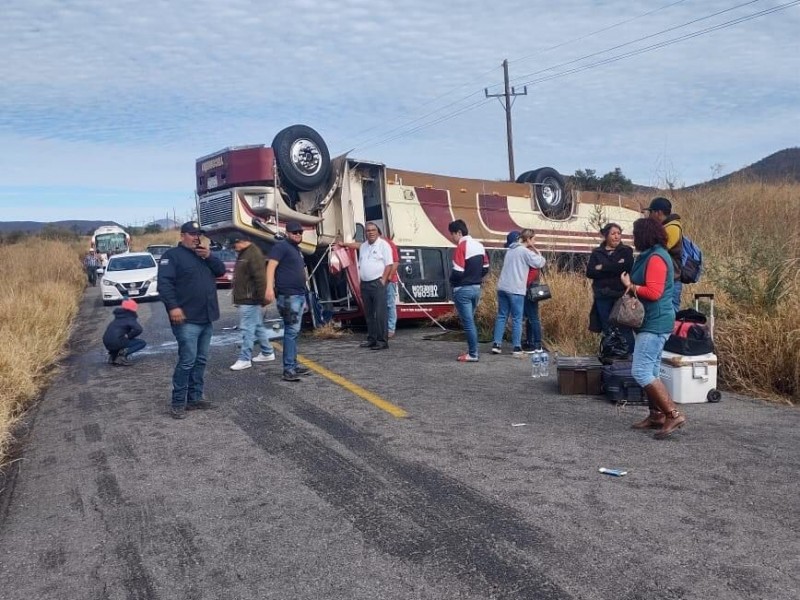 Dos lesionados de gravedad en accidente en Tesopaco-Yécora