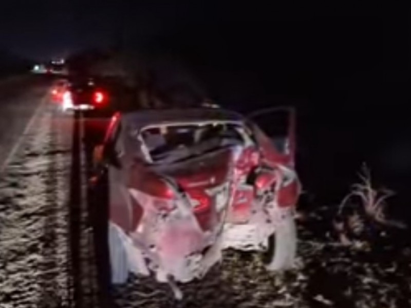 Dos lesionados por choque en Puente de San Carlos