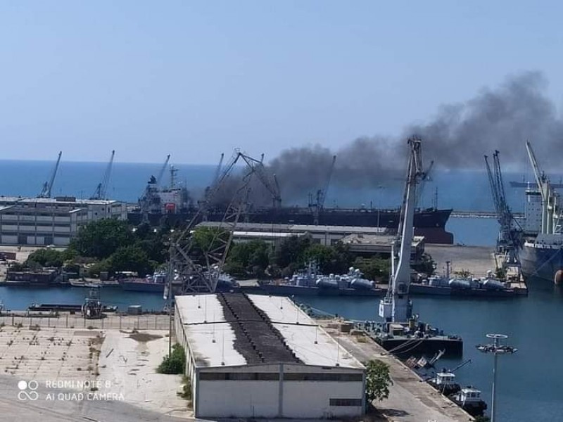 Dos lesionados tras explosión en el puerto sirio de Latakia