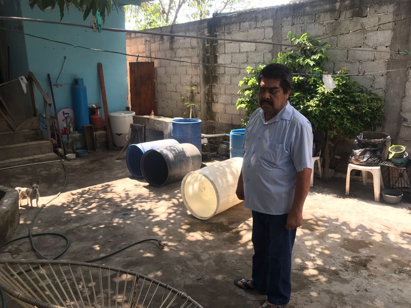 Dos meses sin agua en la colonia Hidalgo de Veracruz
