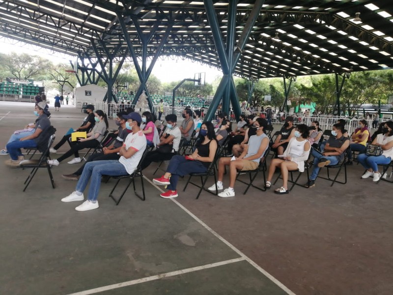 Dos millones 500 mil personas se han vacunado en Chiapas