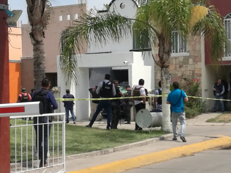 Dos muertos y tres detenido por balacera