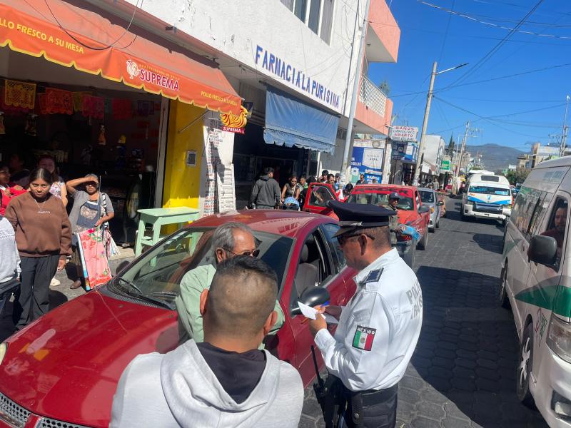 Dos personas fueron atropelladas frente al mercado de la Purísima