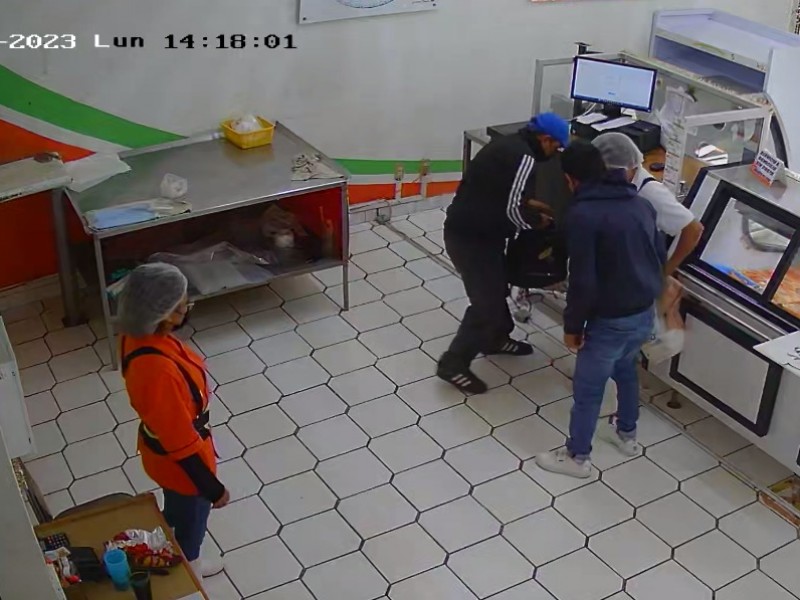 Dos sujetos asaltan sucursal de PATSA