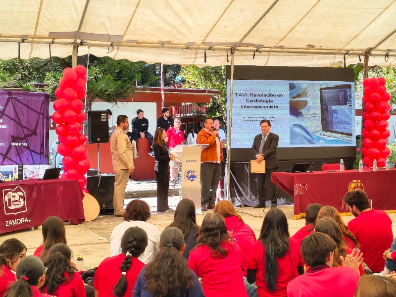 Dr. Jorge Beltrán, ejemplo de excelencia médica y orgullo del CBTis
