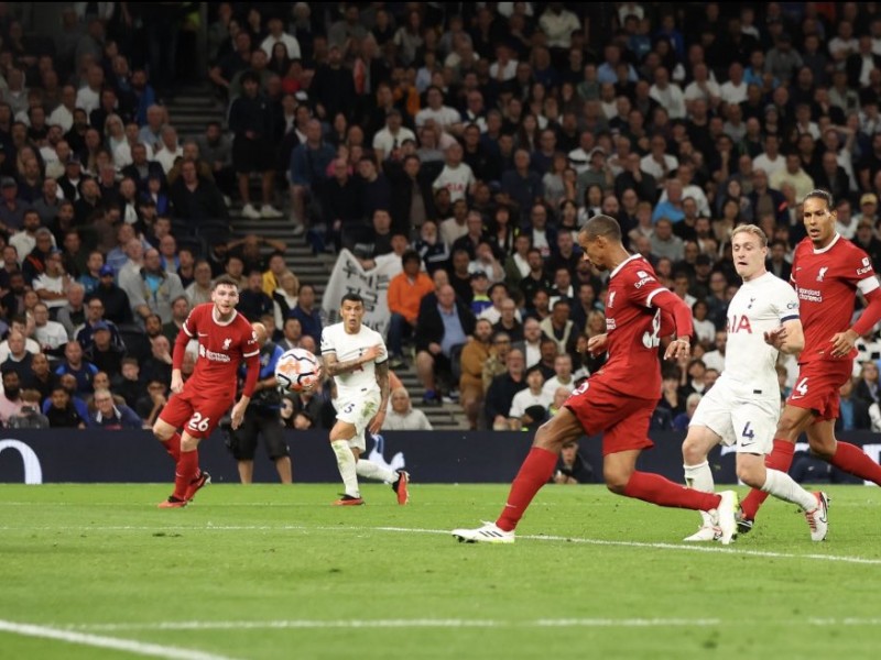 Dramático autogol selló la victoria del Tottenham ante Liverpool