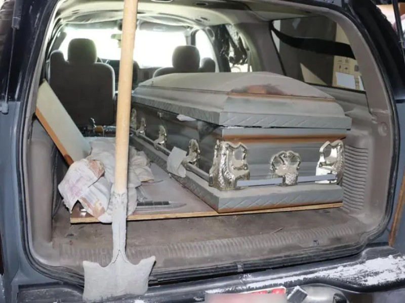 Dueño de funeraria en Ciudad Juárez tenía tres cuerpos en su residencia