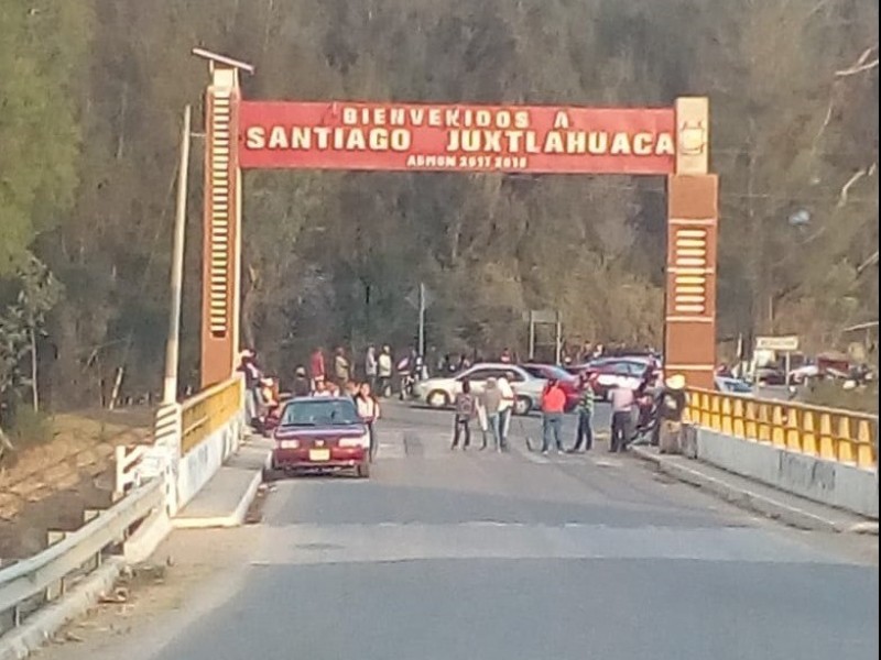 Durante fiesta patronal asesinan a sujeto en Juxtlahuaca