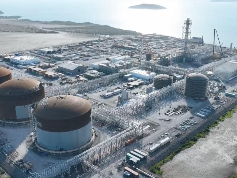 Ebrard respalda inversiones en Topolobampo para impulsar producción de fertilizantes