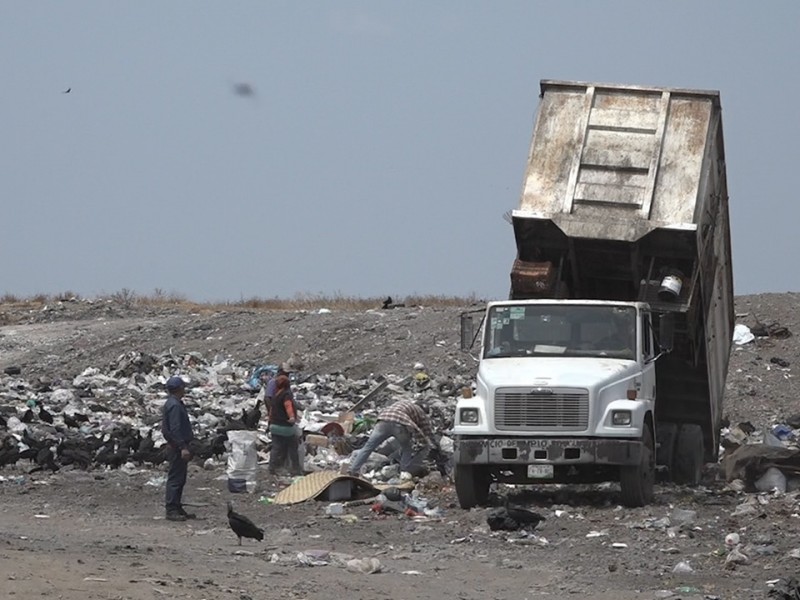 Economía frena compra de camiones recolectores de basura