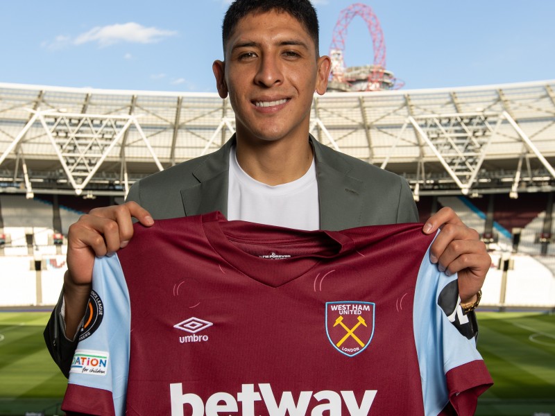 Edson Álvarez nuevo jugador del West Ham United