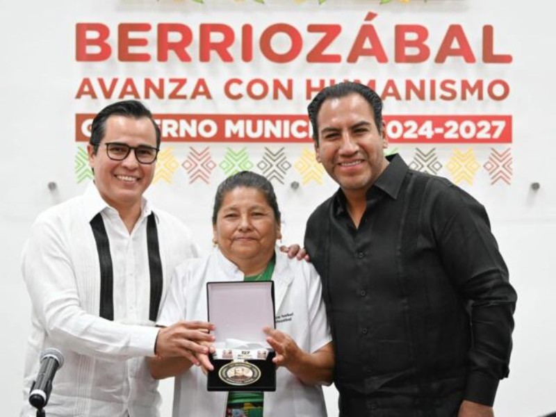 Eduardo Ramírez celebra 127 aniversario de Berriozábal
