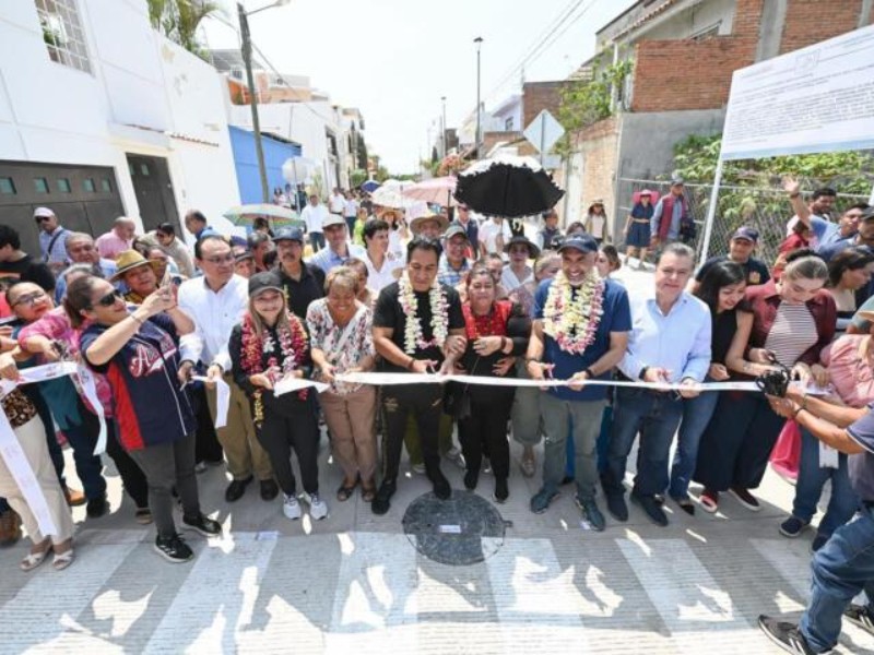 Eduardo Ramírez cumple con espacios públicos renovados