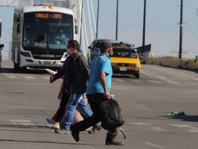 Educación vial debe de ser para automovilistas y peatones