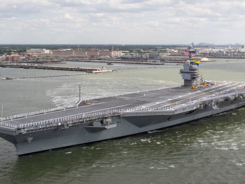 EEUU despliega el portaaviones USS Gerald R. Ford