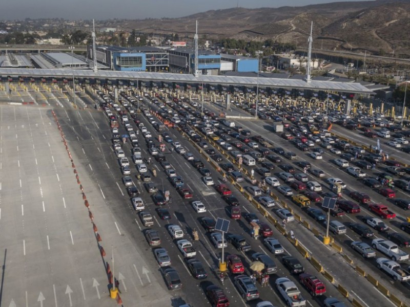 EEUU extiende cierre de frontera con México y Canadá