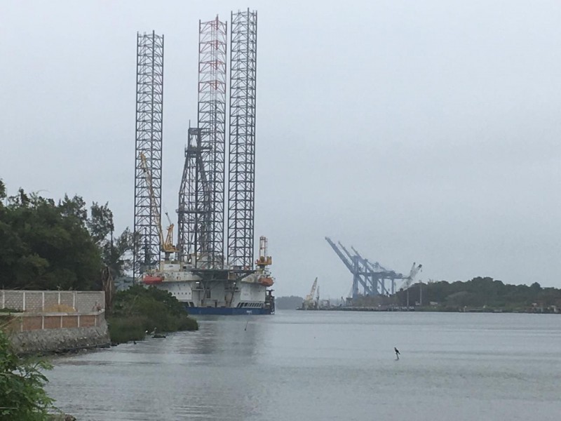 Efectos de Frente Frio ocasionan cierre del puerto