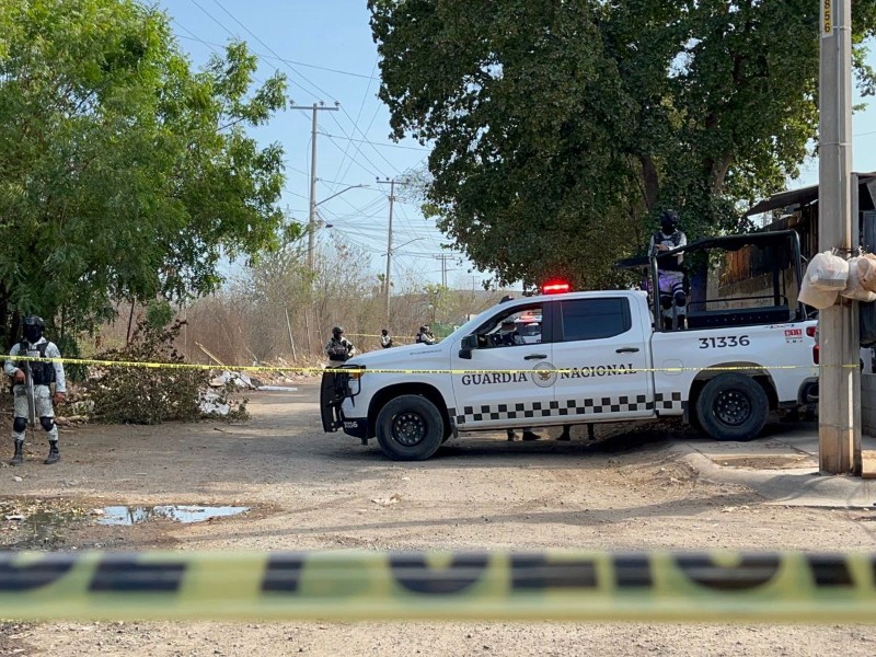 Ejecutado y con marcomensaje localizan a un hombre al sur de Culiacán